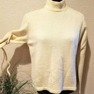 Vtg Pendleton soft merino wool / cashmere sweater